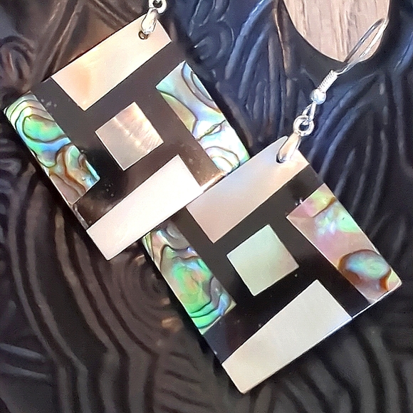 Abalone Mother Of Pearl And Onyx Sterling Silver Earrings - Picture 2 of 8